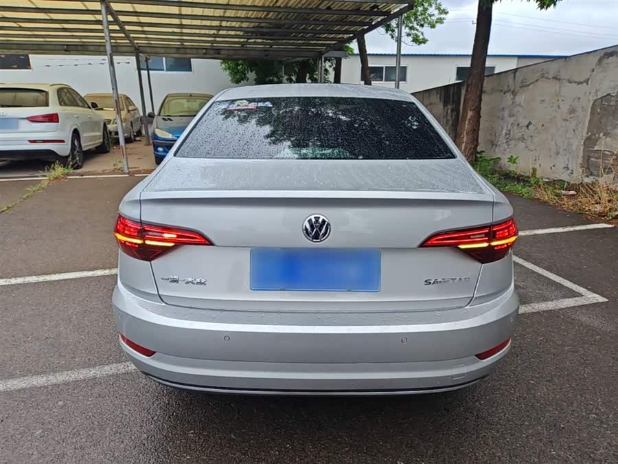 Volkswagen Sagitar 2020