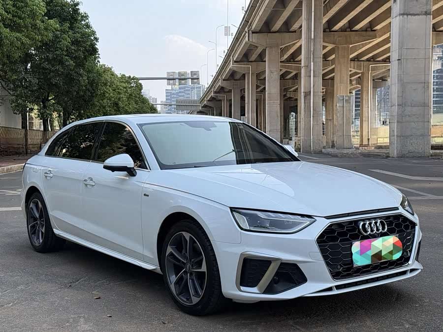 Audi A4L 2020