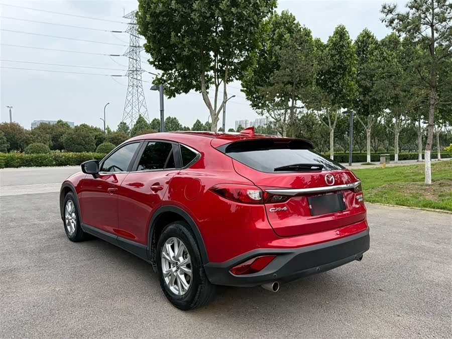 Mazda CX-4 2018 — фото 14