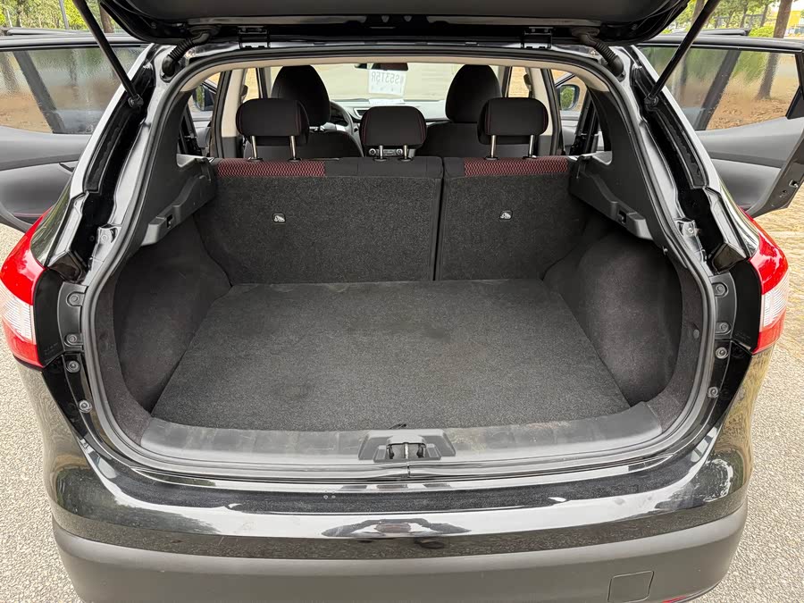 Nissan Qashqai 2017 — фото 15