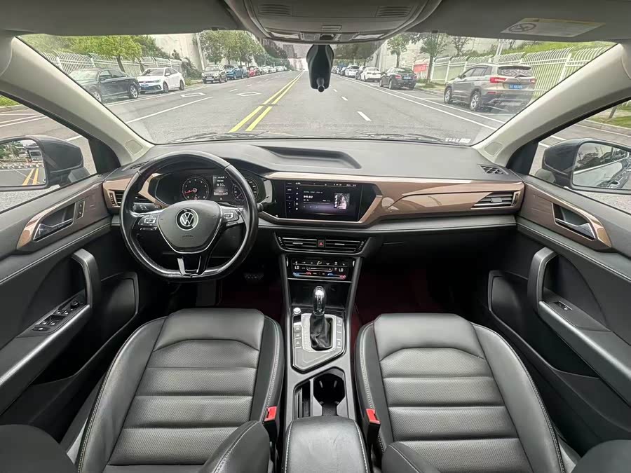 Volkswagen Tuyue 2021