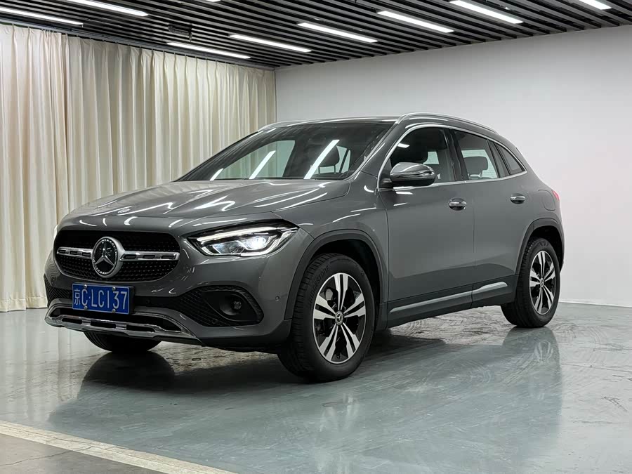 Mercedes-Benz GLA 2020