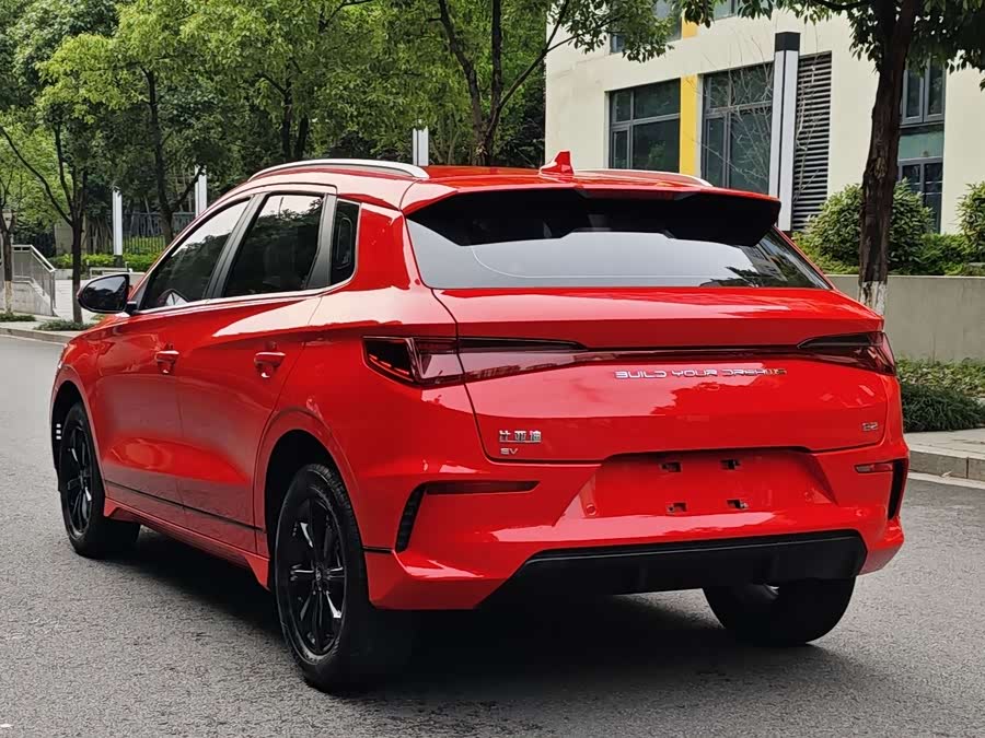 BYD e2 2020