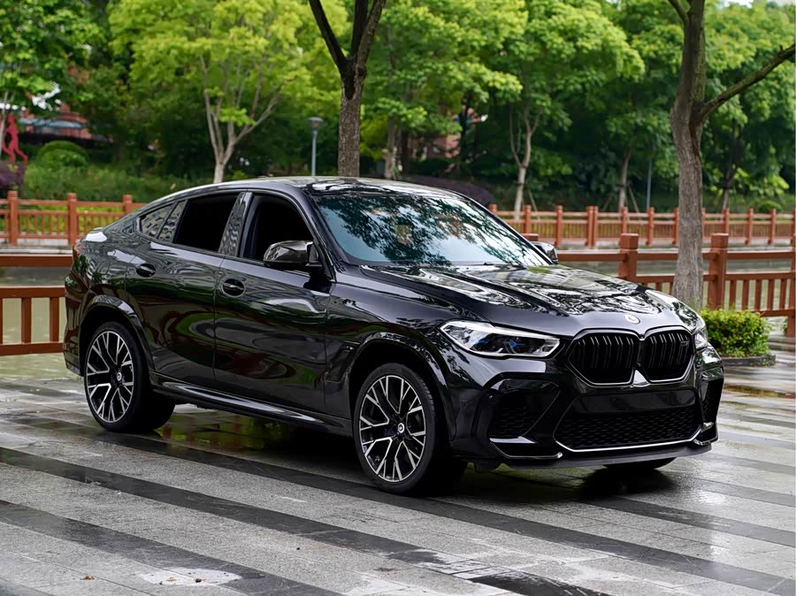 BMW X6 M 2022