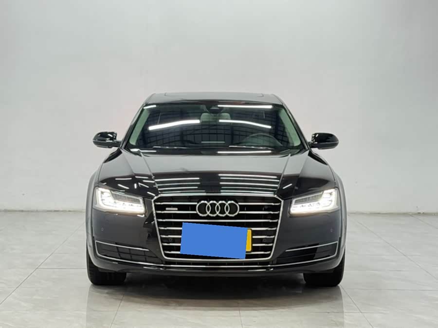 Audi A8 2014