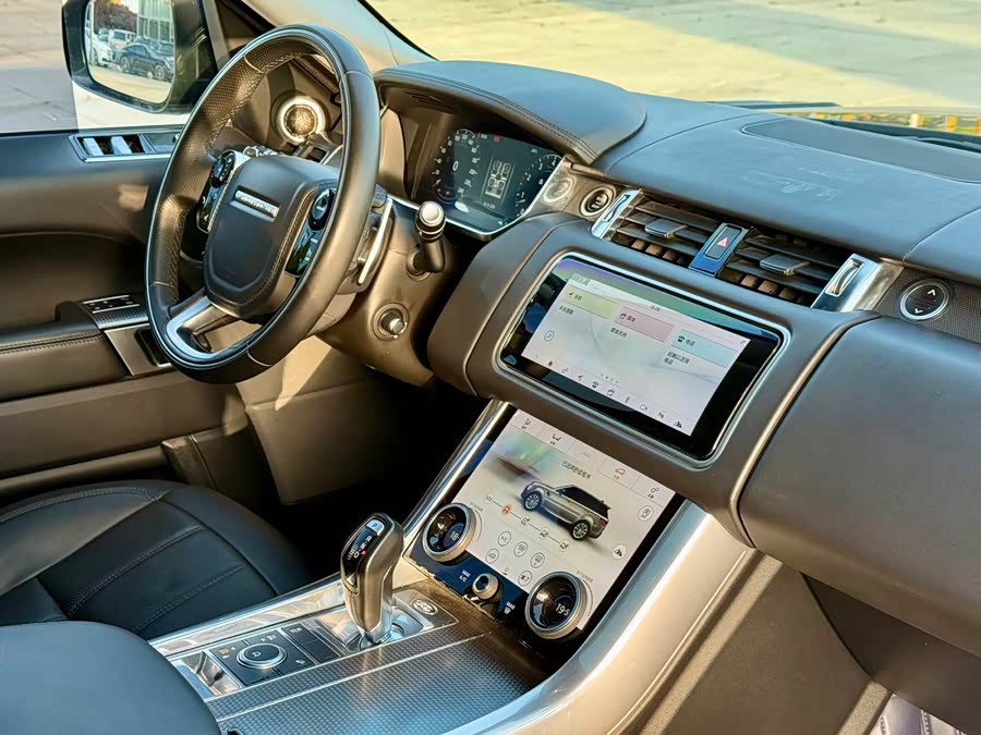 Land Rover Range Rover Sport 2018 — фото 16