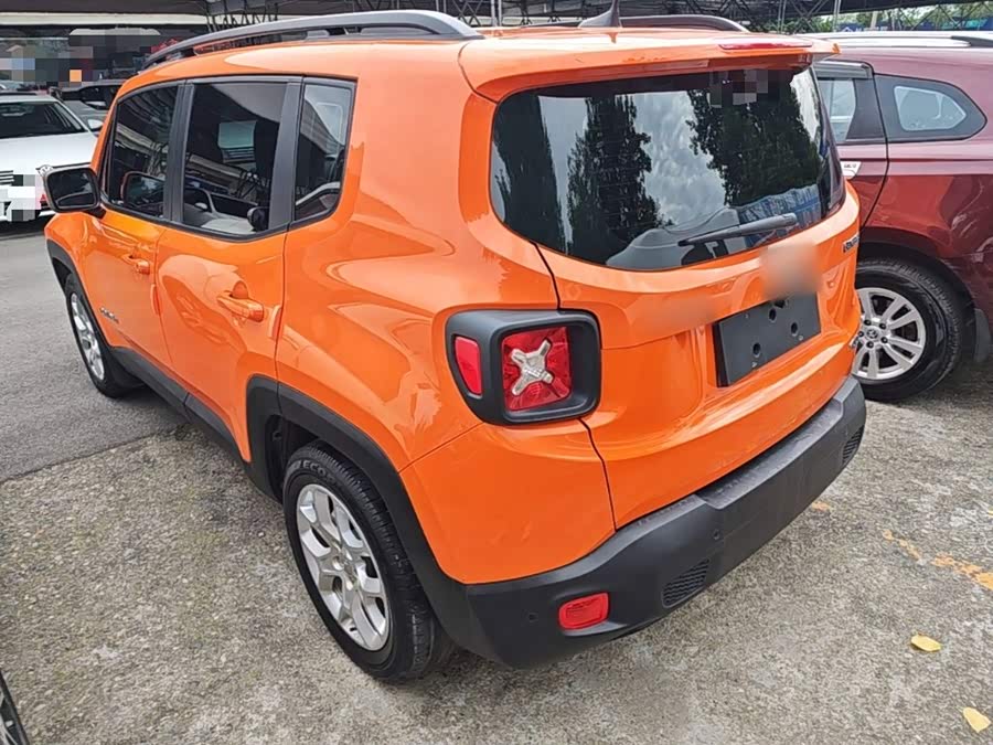 Jeep Freeman 2016