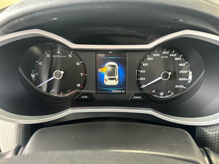 Geely Emgrand GS 2016 — фото 22