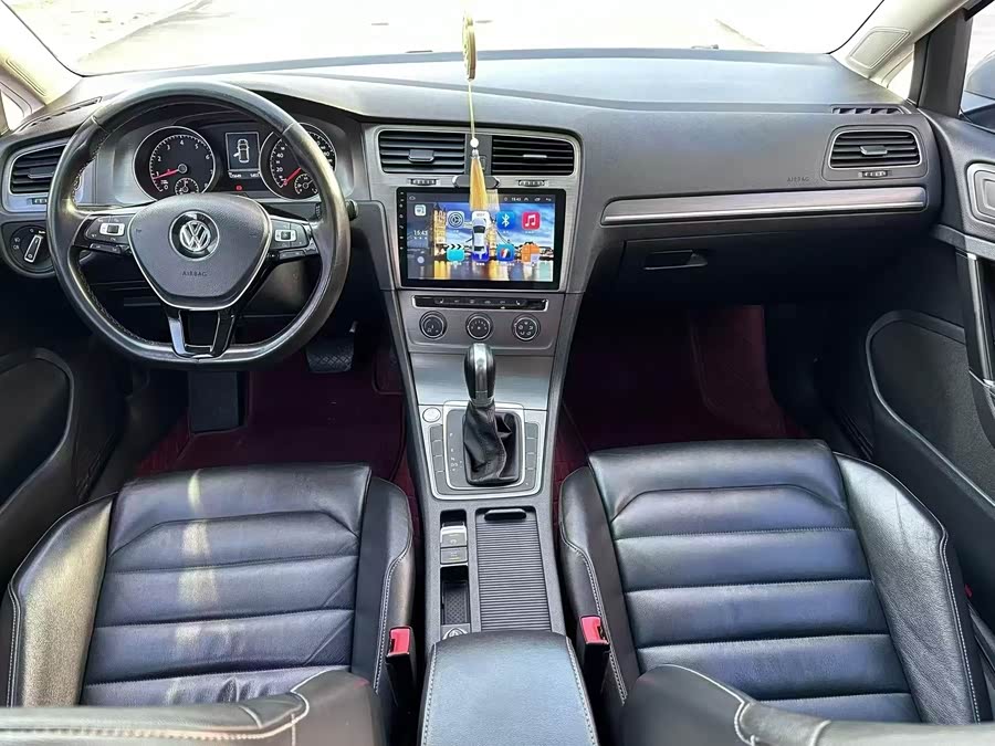 Volkswagen Golf 2016
