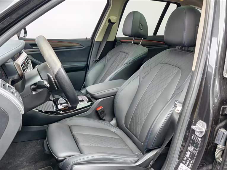 BMW X3 2022 — фото 11