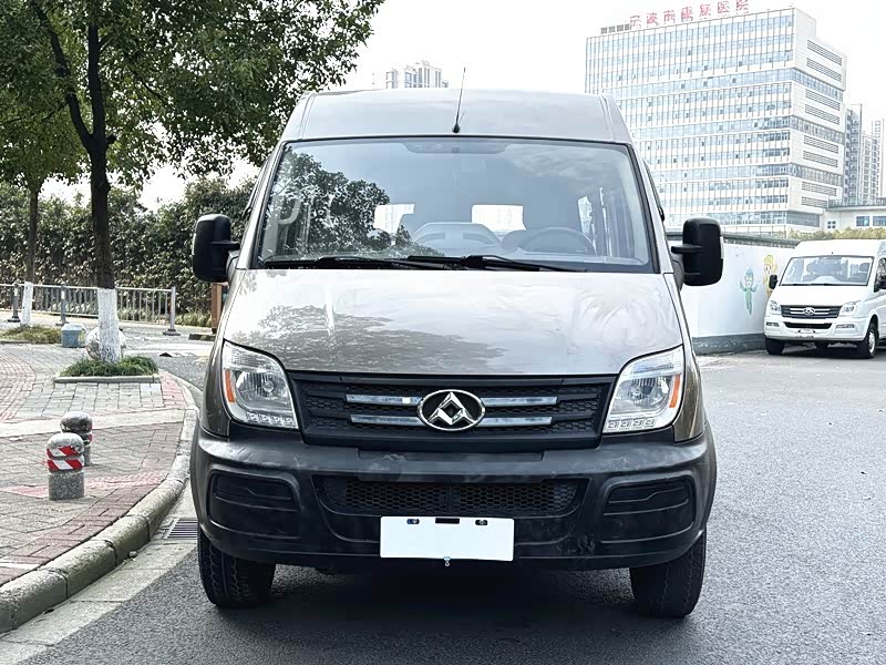 Maxus V80 2017