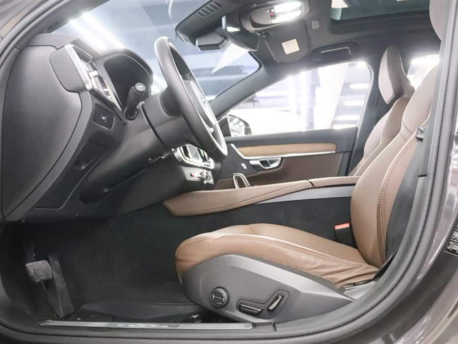 Volvo S90 2023 — фото 13