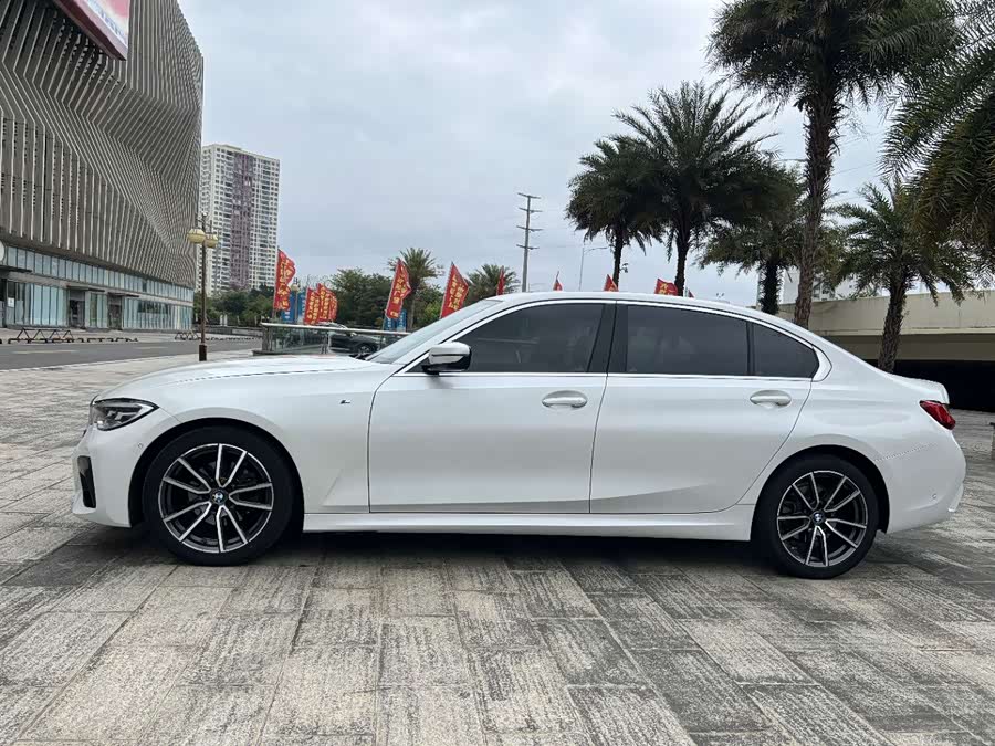 BMW 3 Series 2021