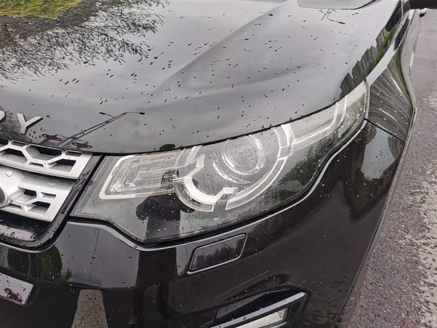 Land Rover Discovery Sport 2017 — фото 15