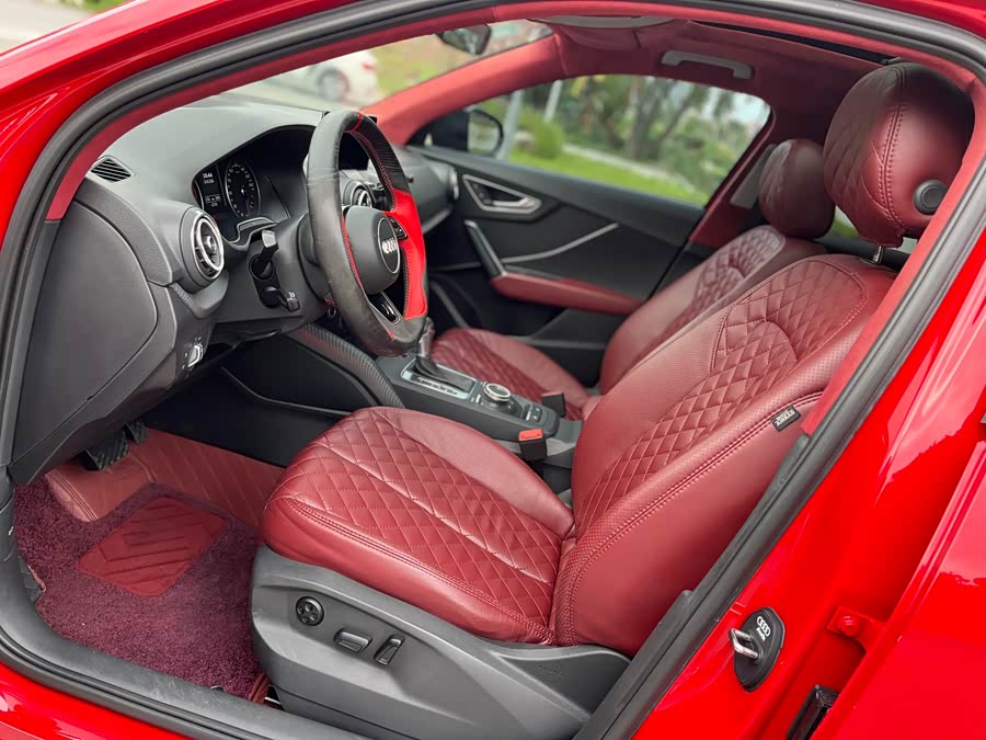 Audi Q2L 2018