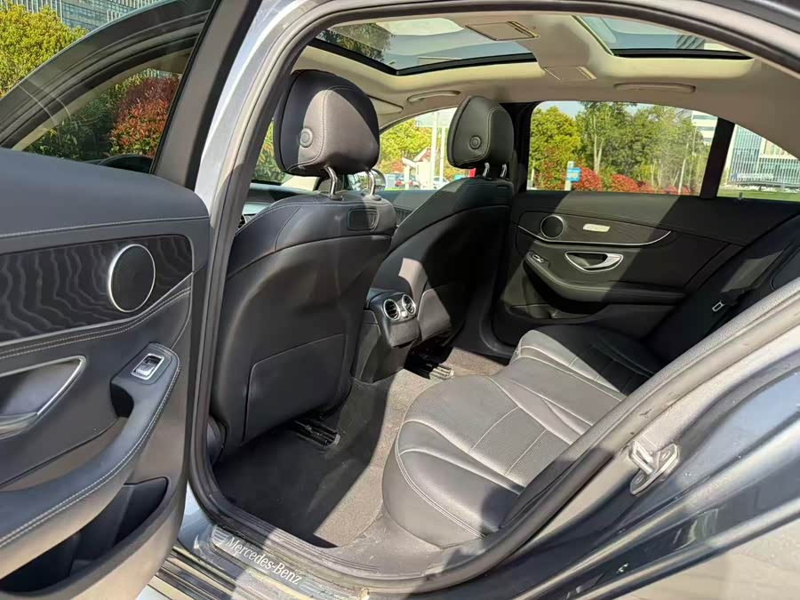 Mercedes-Benz C-Class 2017