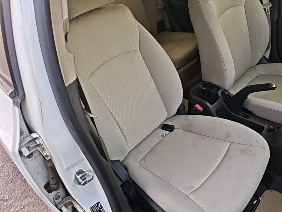 Chevrolet Cruze 2015 — фото 25
