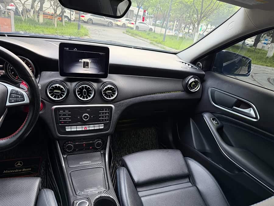 Mercedes-Benz GLA 2018 — фото 9