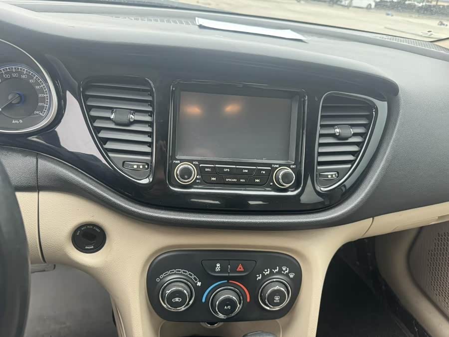 Fiat Viaggio 2012