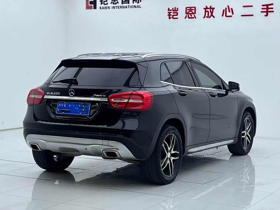 Mercedes-Benz GLA 2016 — фото 13
