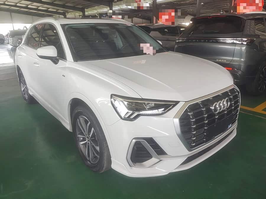 Audi Q3 2022