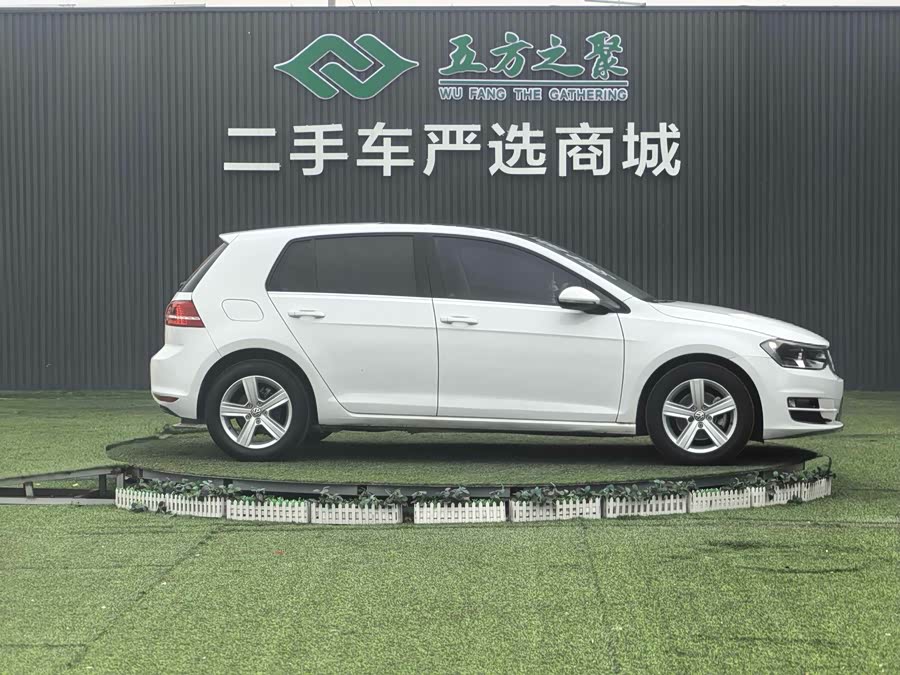 Volkswagen Golf 2014
