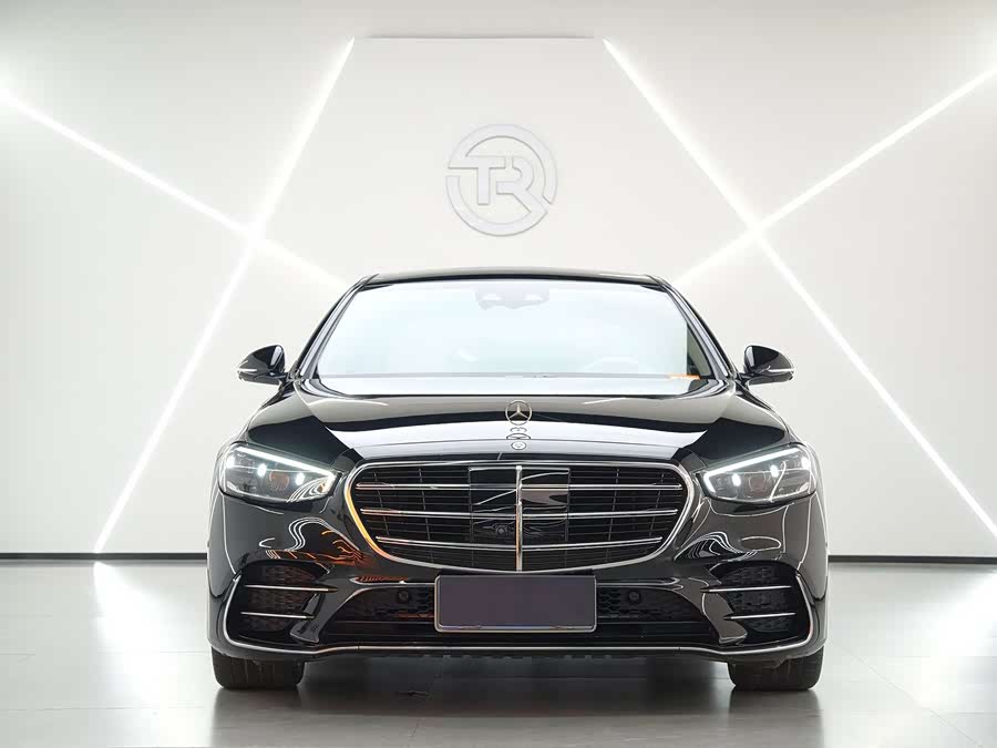 Mercedes-Benz S-Class 2023