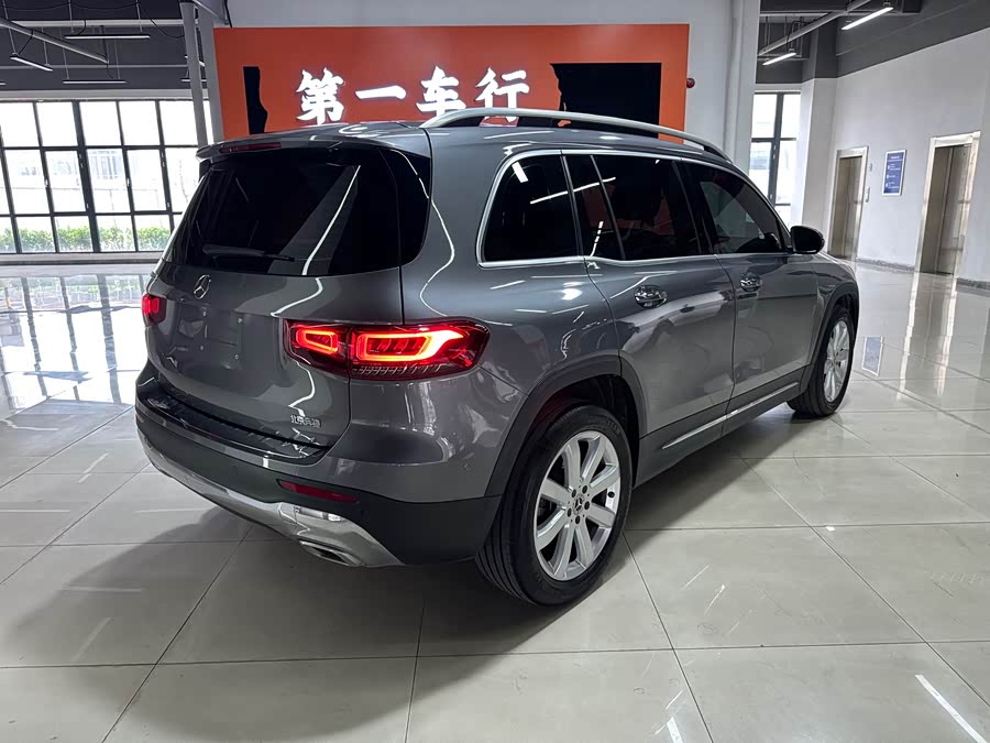 Mercedes-Benz GLB 2020