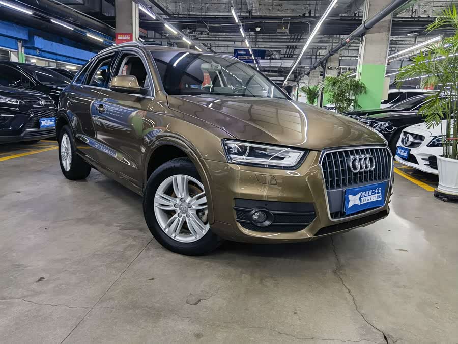 Audi Q3 2015