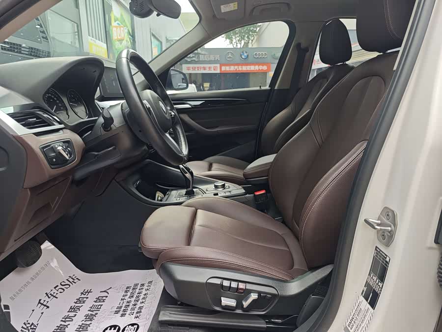 BMW X1 2022 — фото 12
