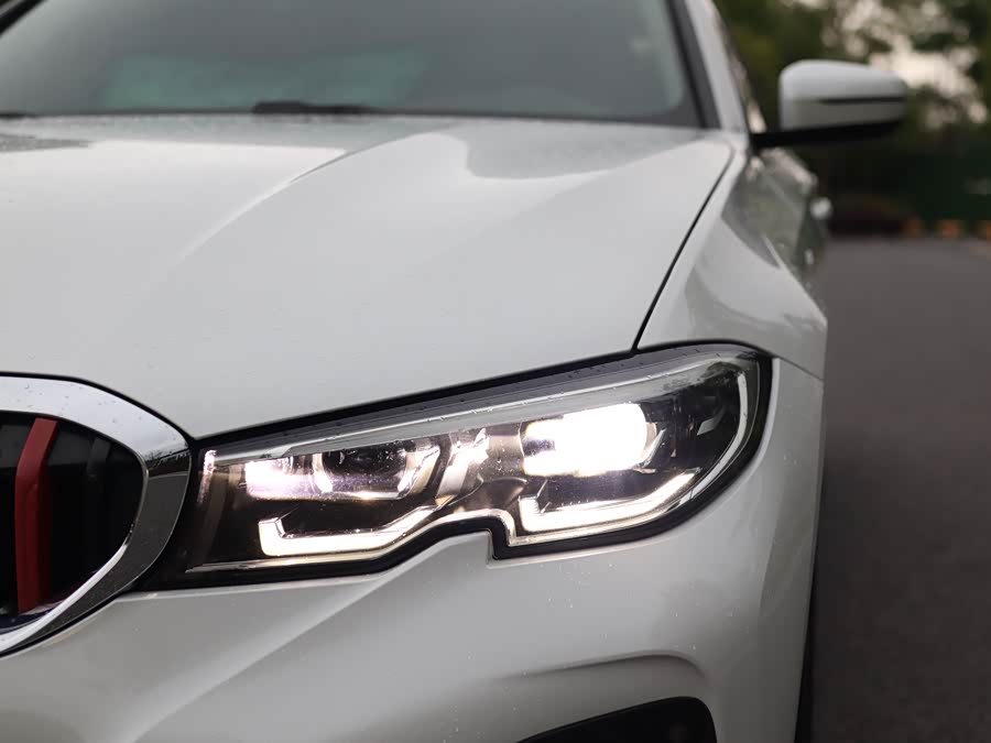 BMW 3 Series 2022