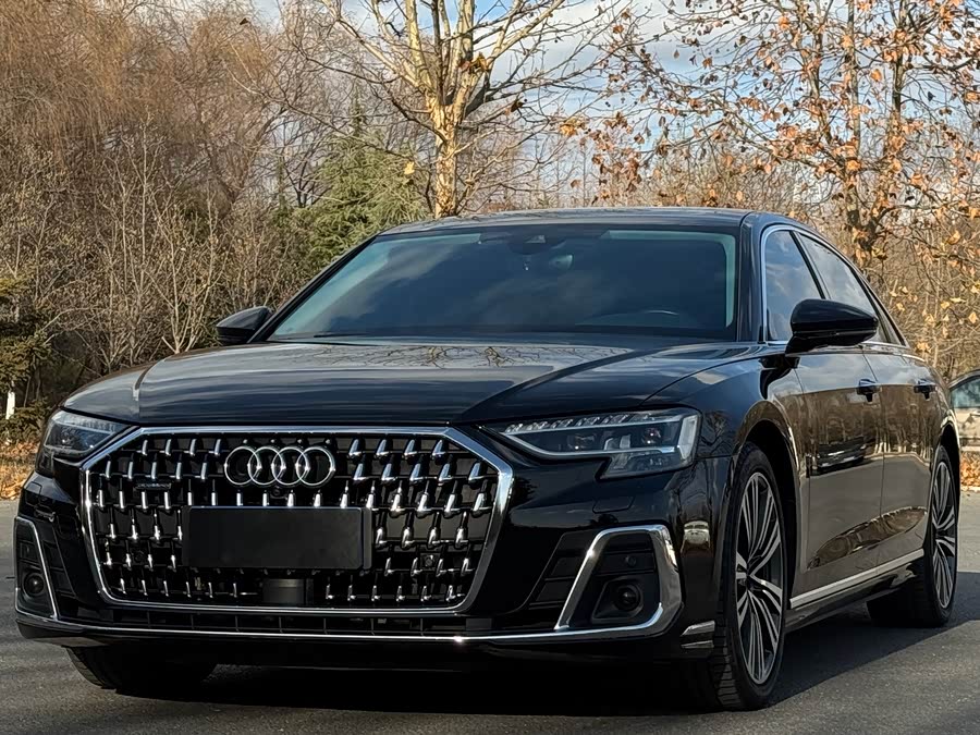 Audi A8 2023