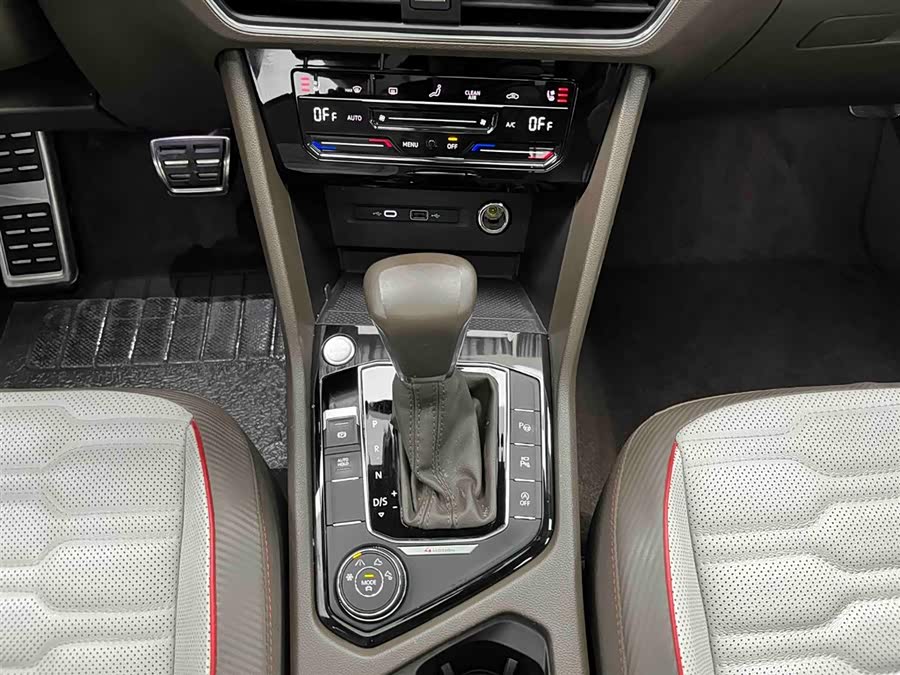 Volkswagen Tiguan L 2022