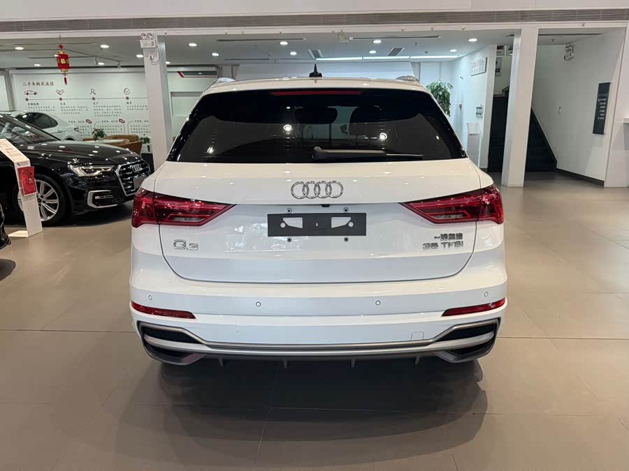 Audi Q3 2022