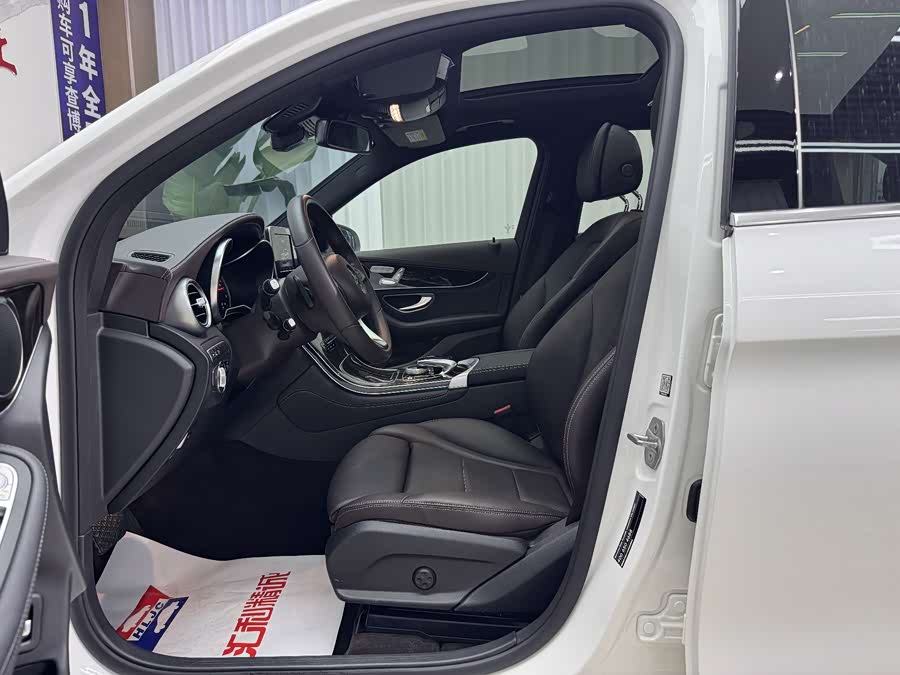 Mercedes-Benz GLC 2019