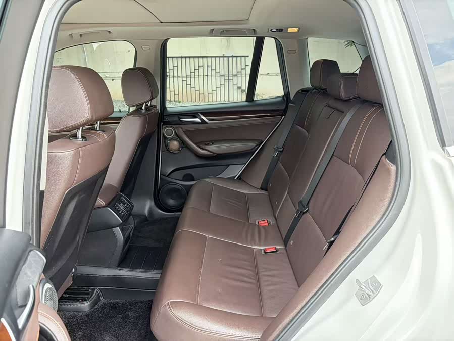 BMW X3 2014 — фото 10