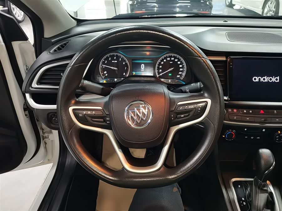 Buick Excelle 2021 — фото 11
