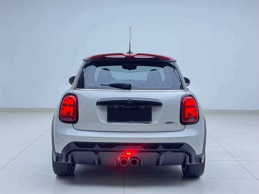 MINI JCW 2022