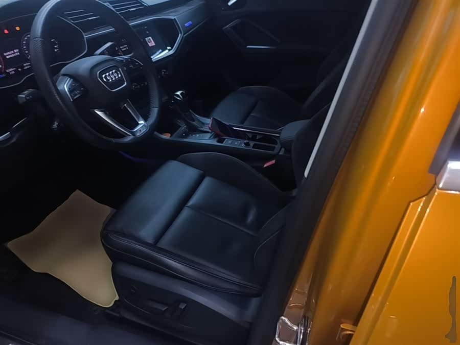 Audi Q3 Sportback 2020 — фото 15