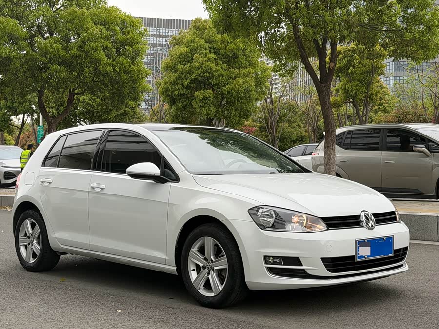 Volkswagen Golf 2016