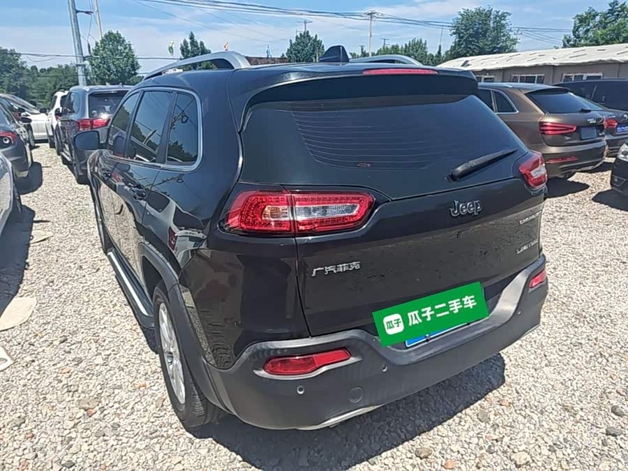 Jeep Cherokee 2017