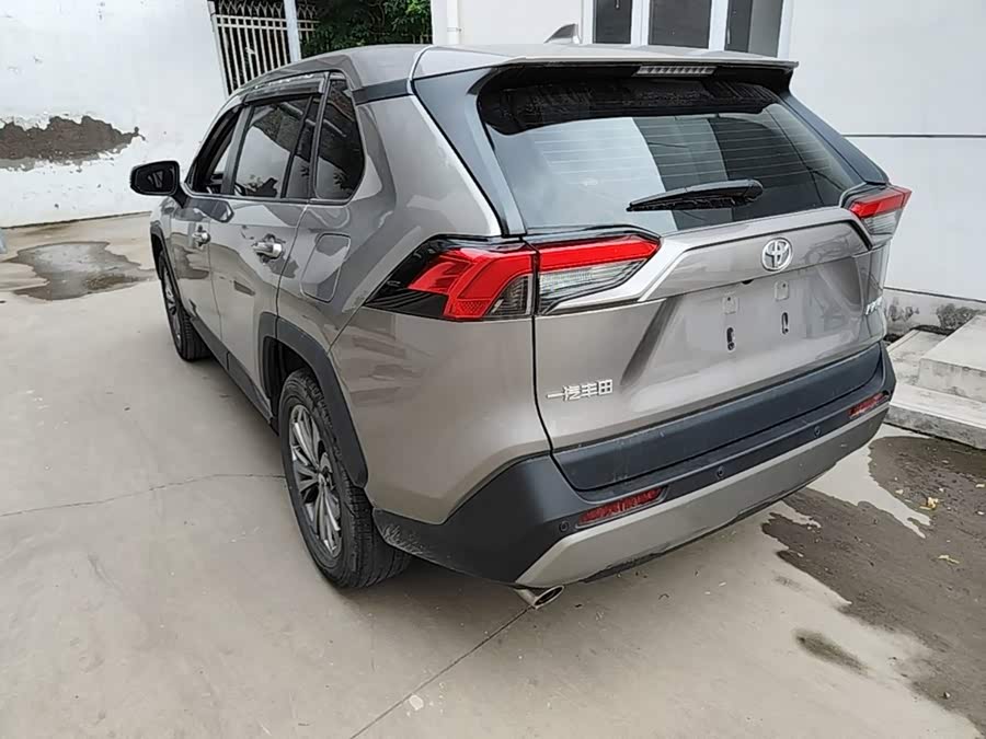 Toyota RAV4 2023