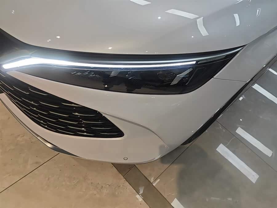 BYD Qin L 2024 — фото 24