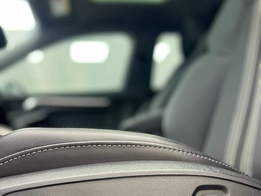 Audi A3 2023 — фото 13