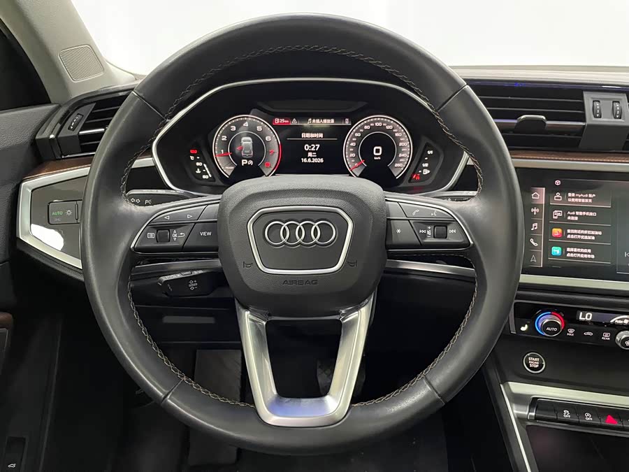 Audi Q3 2022