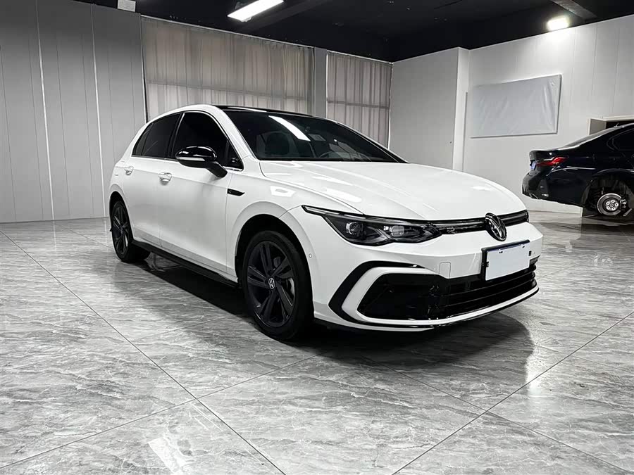 Volkswagen Golf 2023