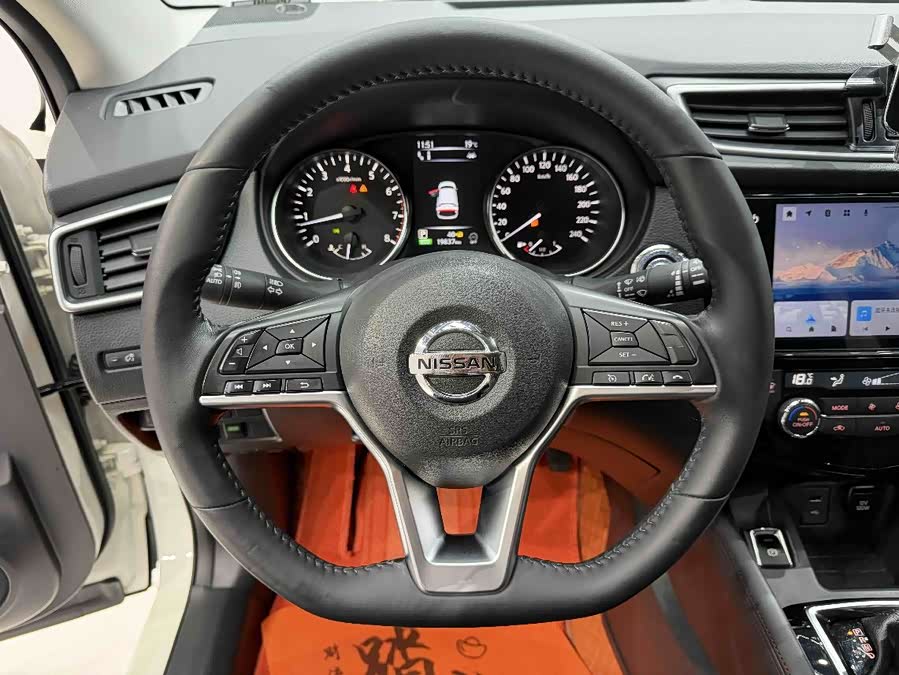 Nissan Qashqai 2022 — фото 11