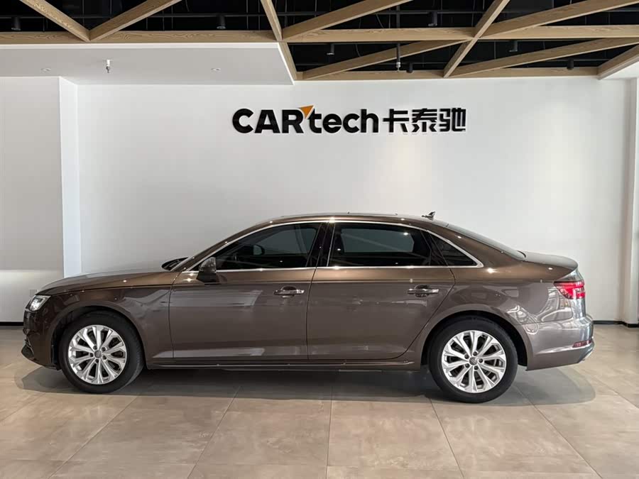 Audi A4L 2018