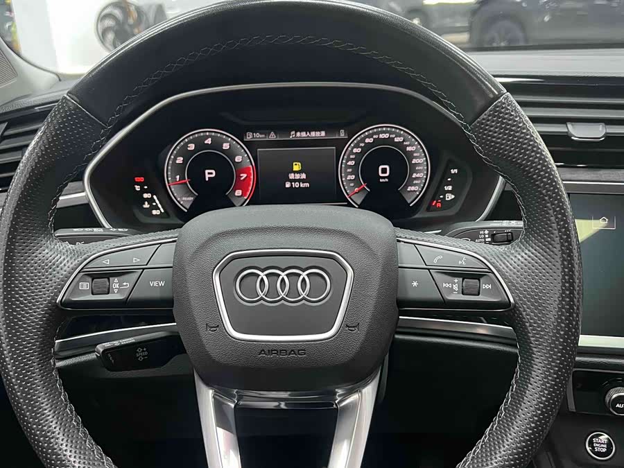 Audi Q3 Sportback 2023 — фото 18