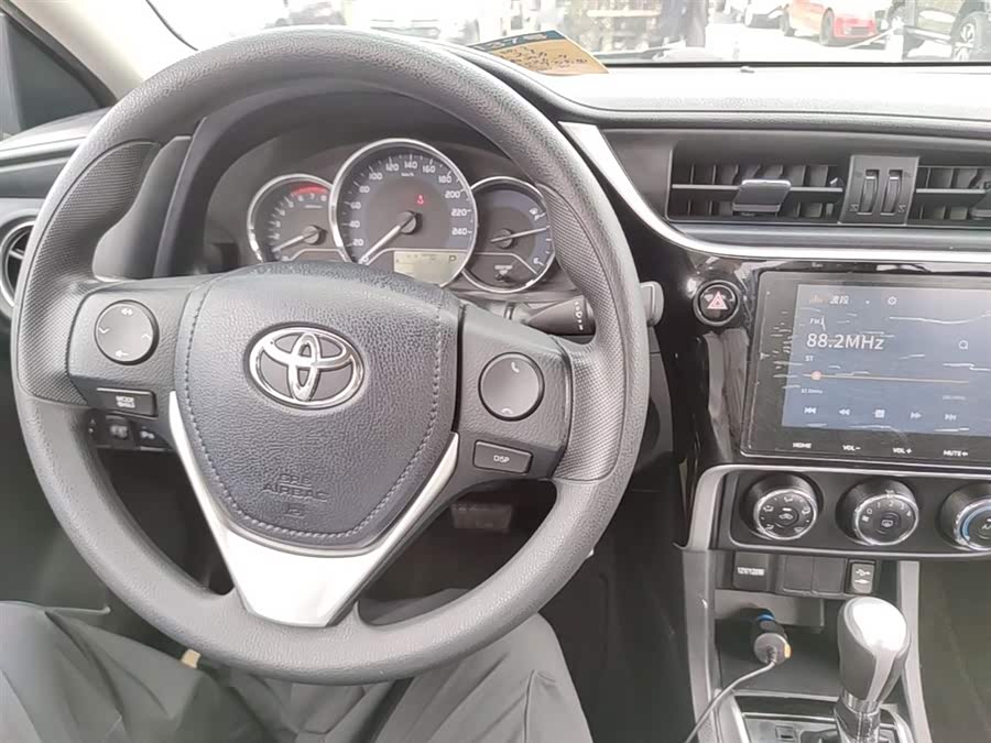 Toyota Levin 2017 — фото 10